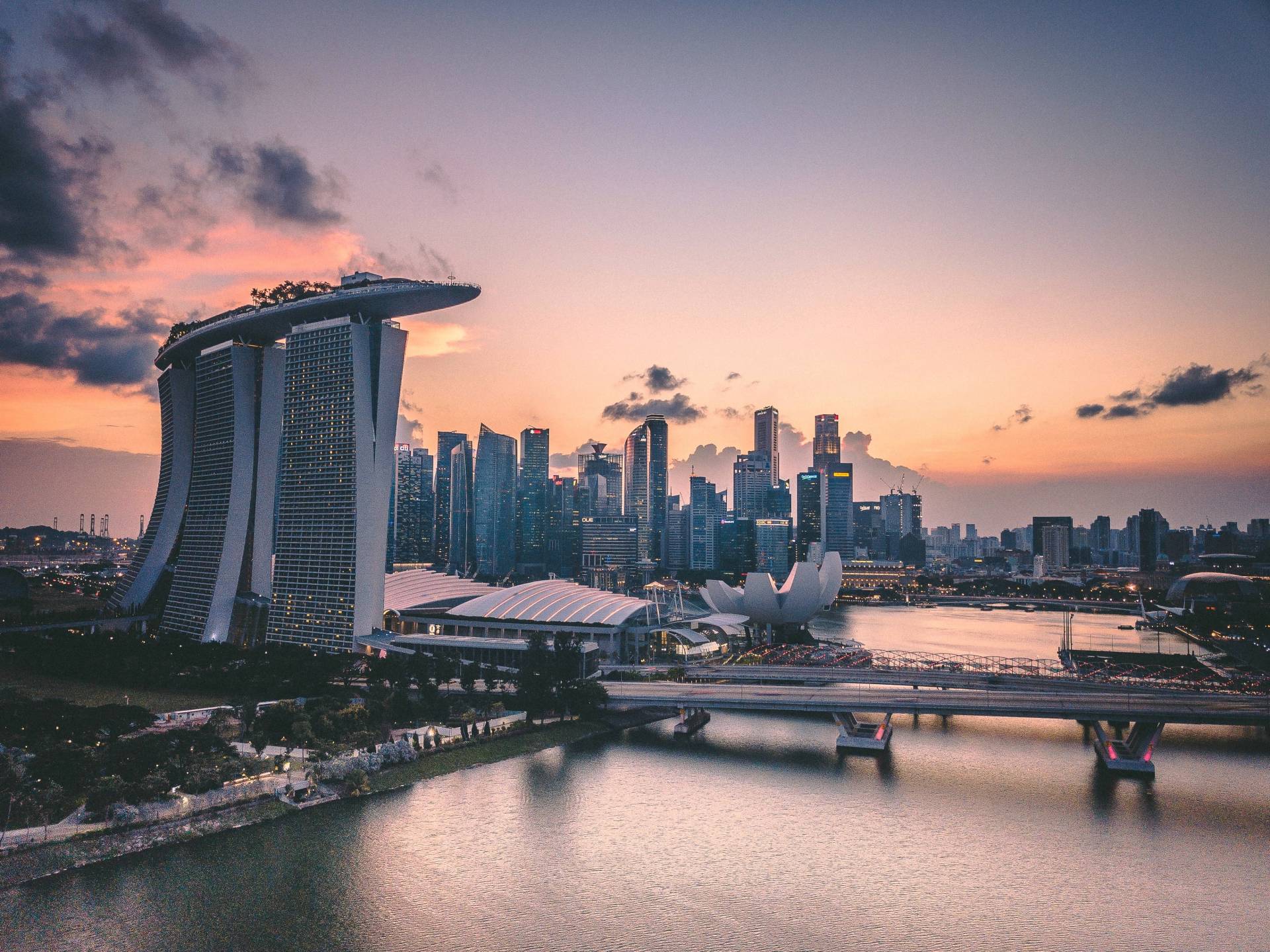 Things You Need to Know Before Moving to Singapore